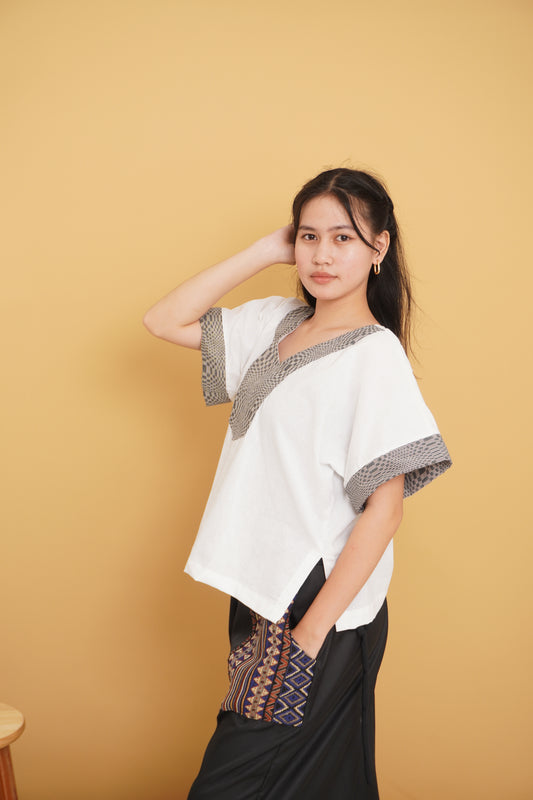 Ate breathable blouse