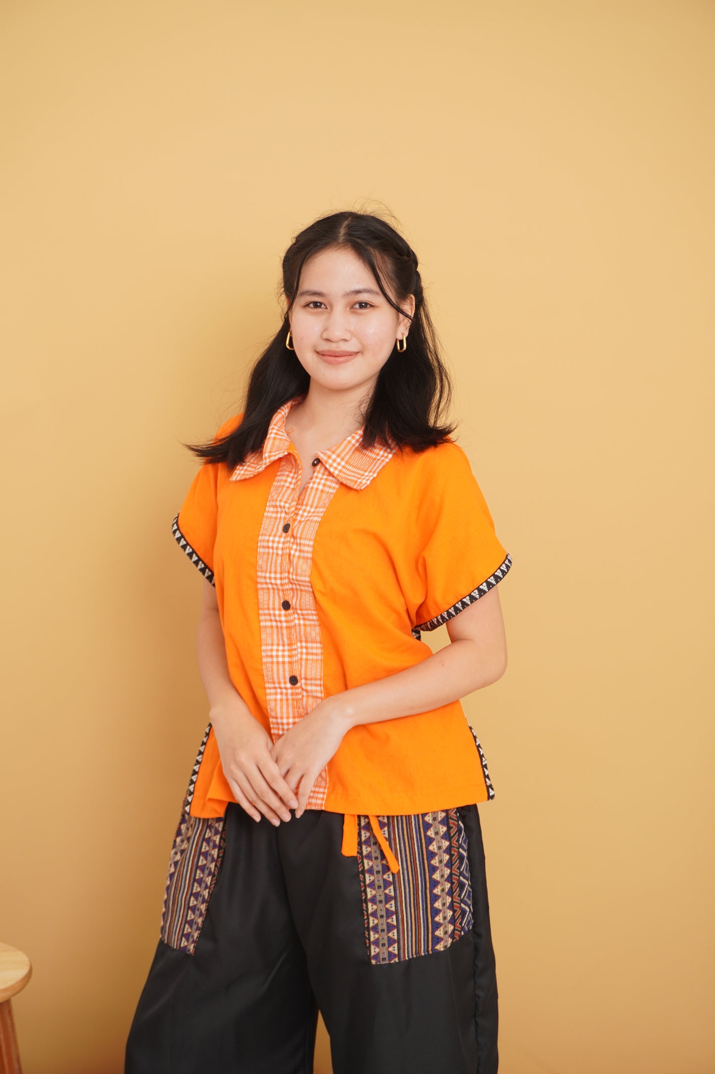 Mutya wrap around